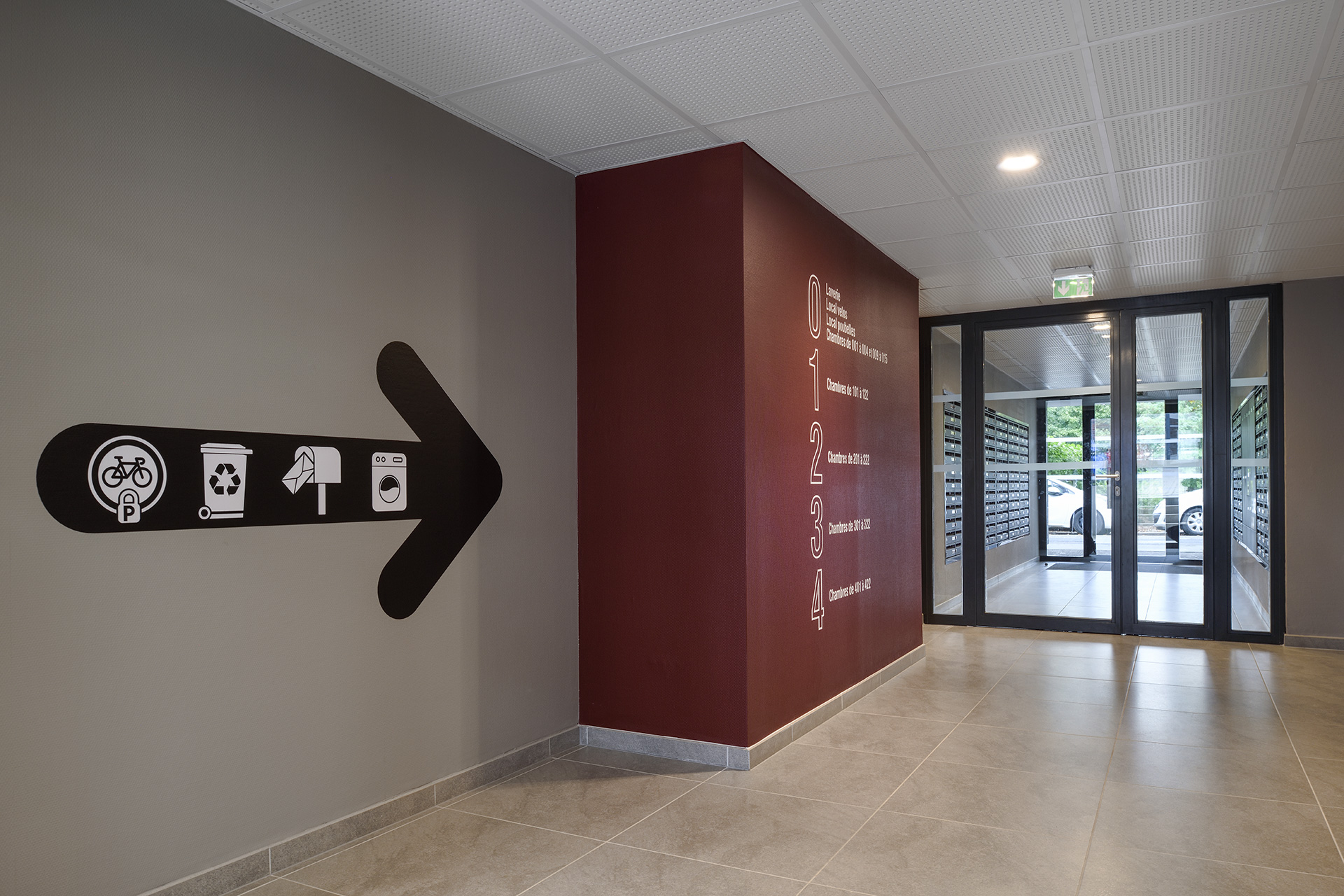 Hall d'entrée traversant